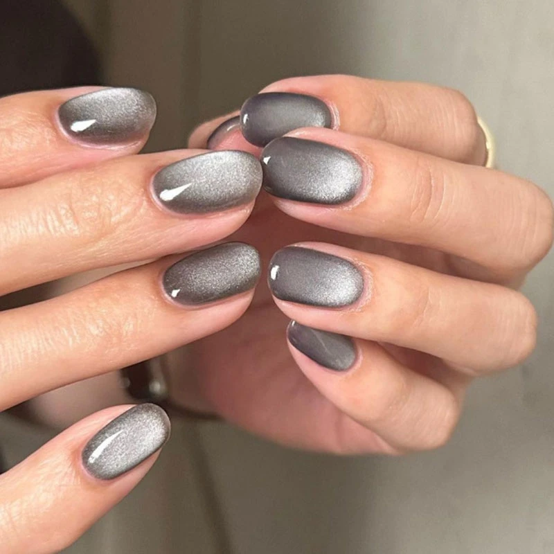 Grey Short Round Cat Eye Press On Nails