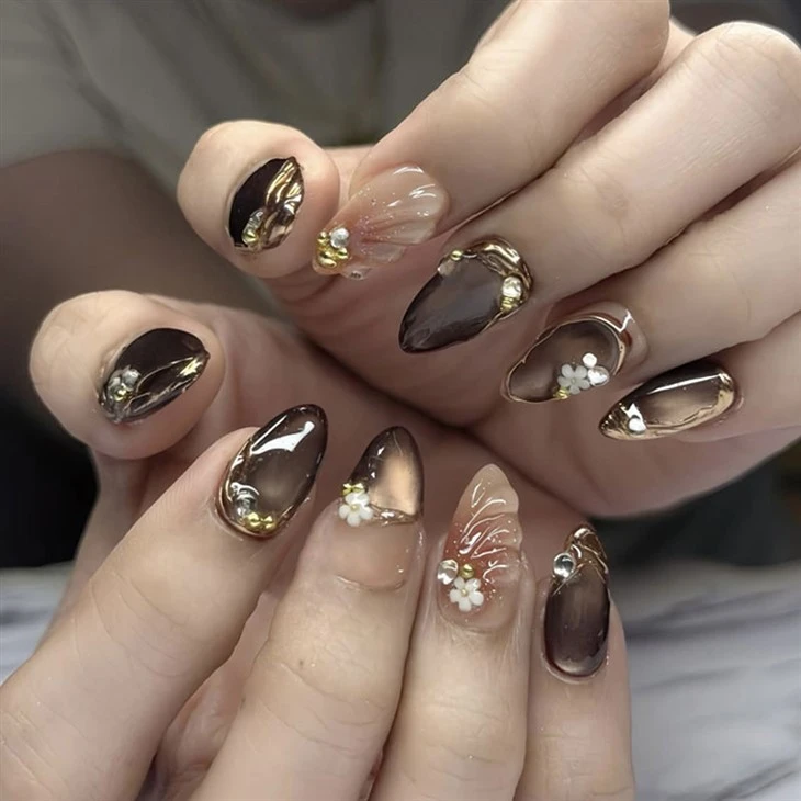 Luxury Chocolate Cat Eye 3D Gold Press On Nails
