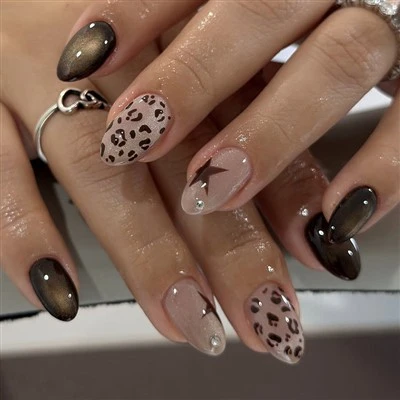 Black Gold Cat Eye Leopard Press On Nails
